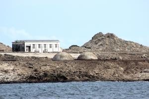 Building on Farallon Islands