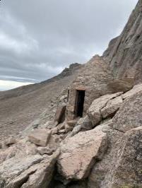 10:09AM at Keyhole, looking at Agnes Vaille Shelter