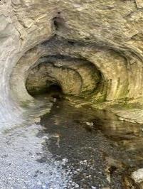 Entrance of cave going upstream closer