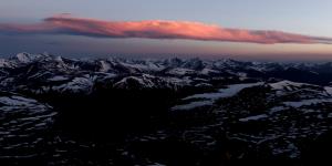 Pink cloud view from top of Bierstadt before sunrise